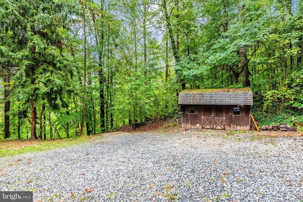 6838 MOUNTAIN CHURCH ROAD