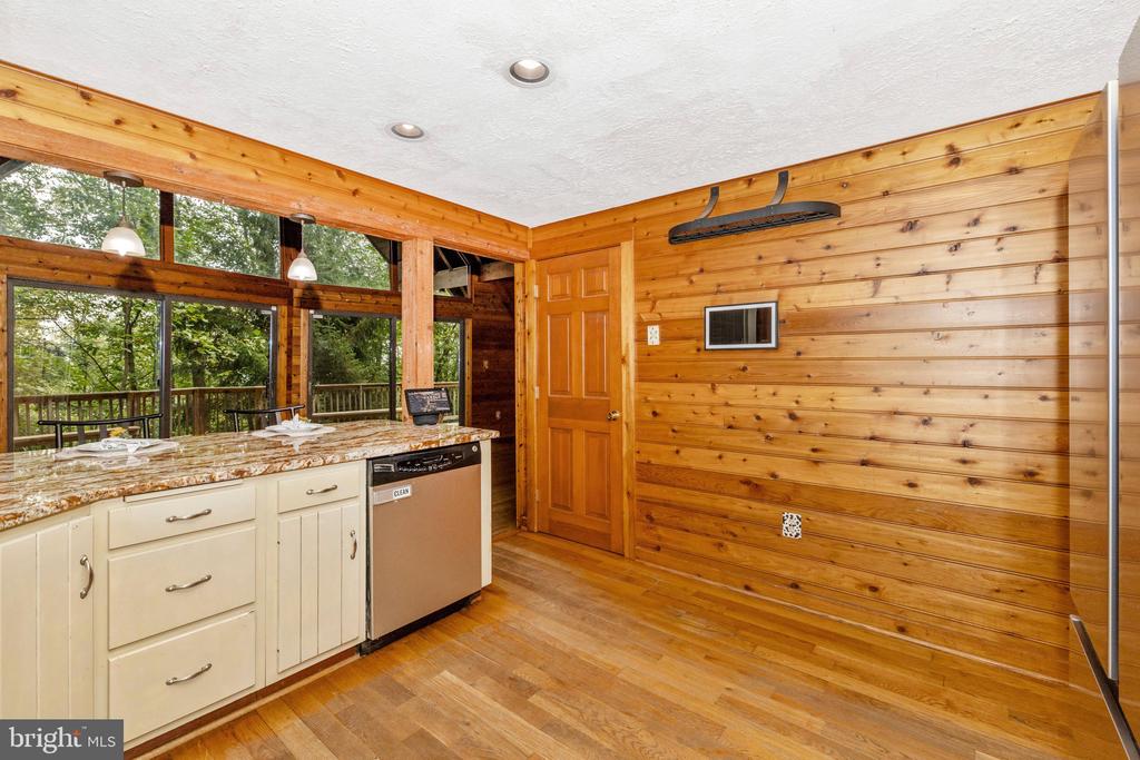 6838 MOUNTAIN CHURCH ROAD