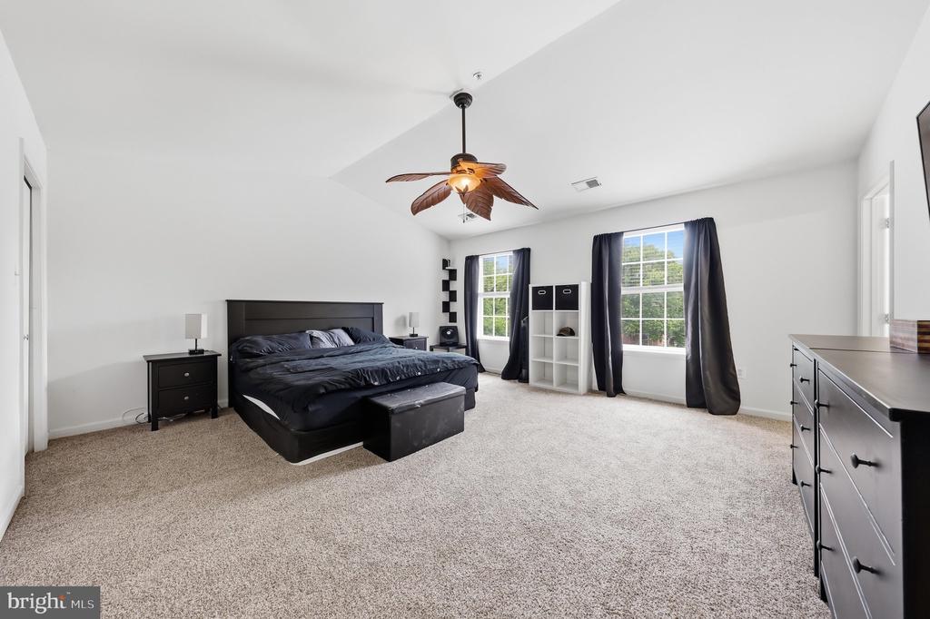 125 HEATHFIELD DRIVE