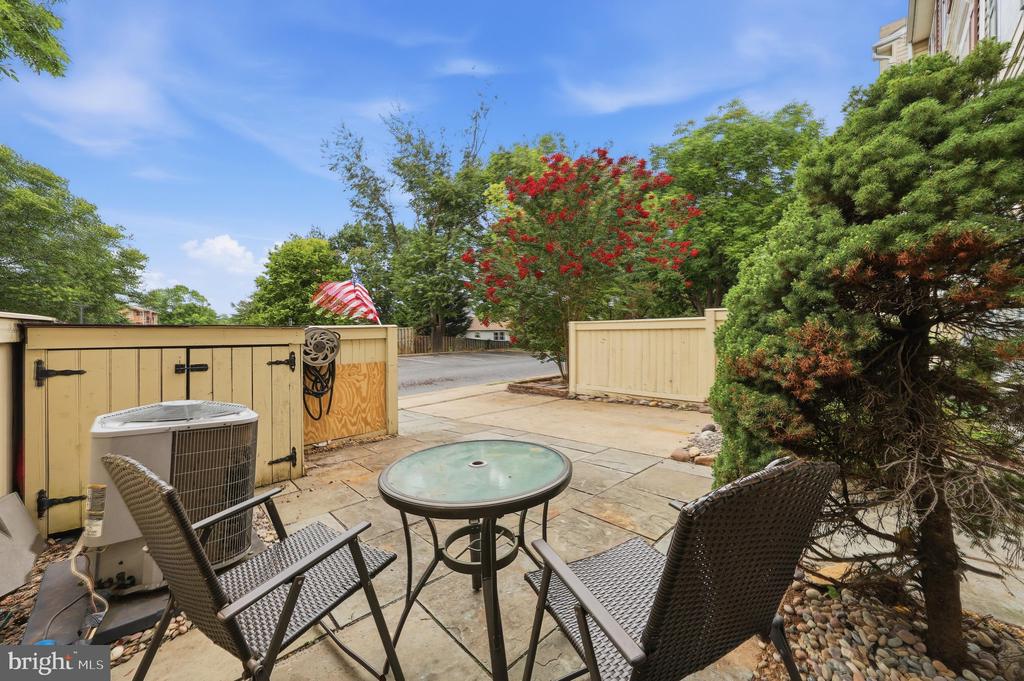 125 HEATHFIELD DRIVE