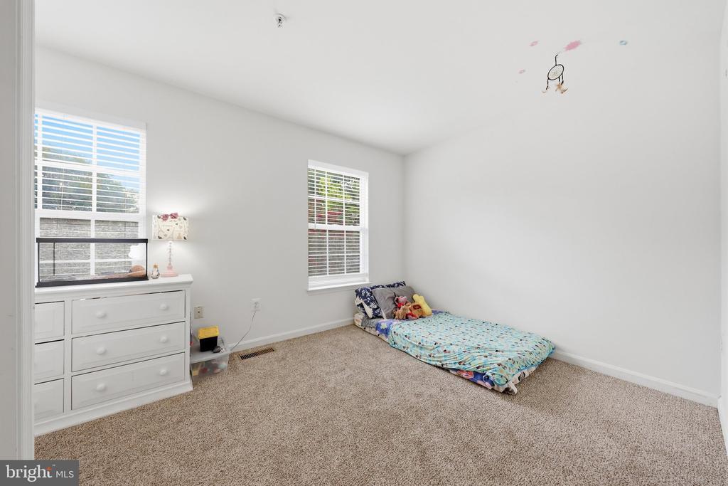 125 HEATHFIELD DRIVE