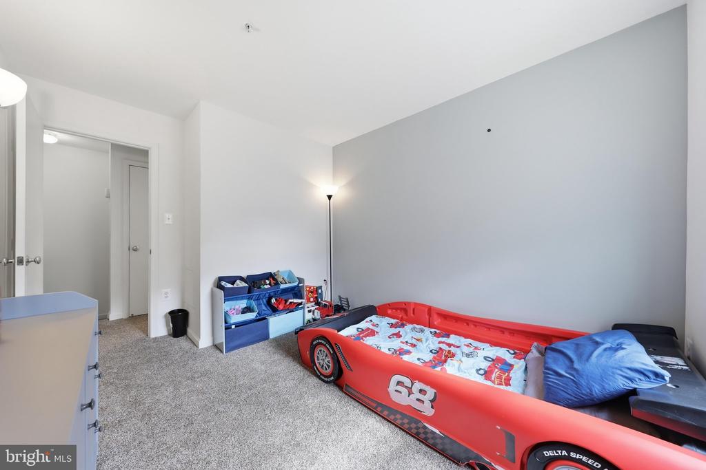 125 HEATHFIELD DRIVE