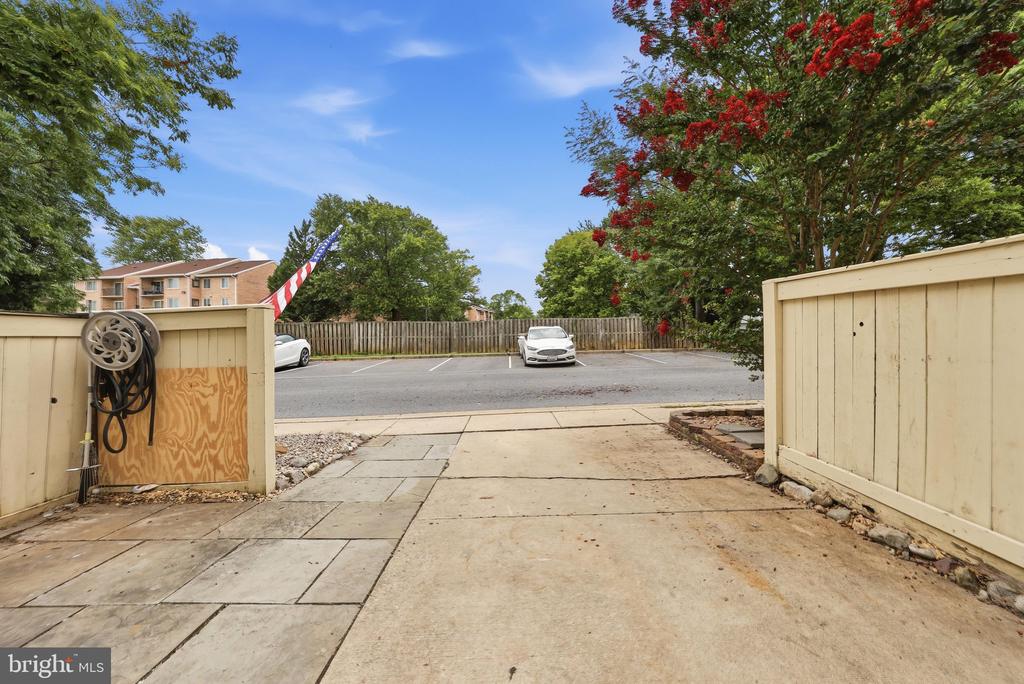 125 HEATHFIELD DRIVE