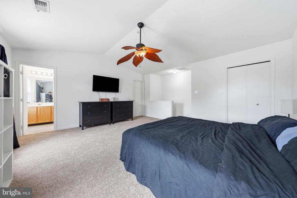 125 HEATHFIELD DRIVE