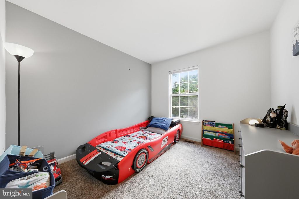 125 HEATHFIELD DRIVE