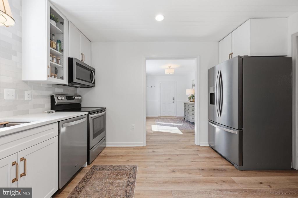 4609 SKYLINE TERRACE