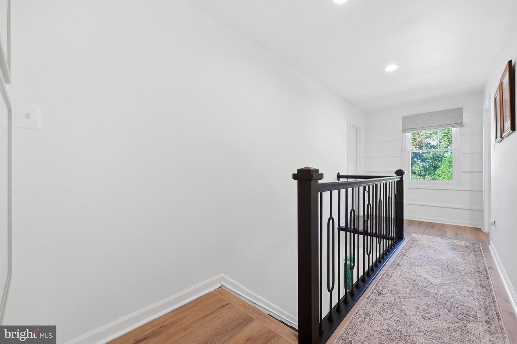 4609 SKYLINE TERRACE