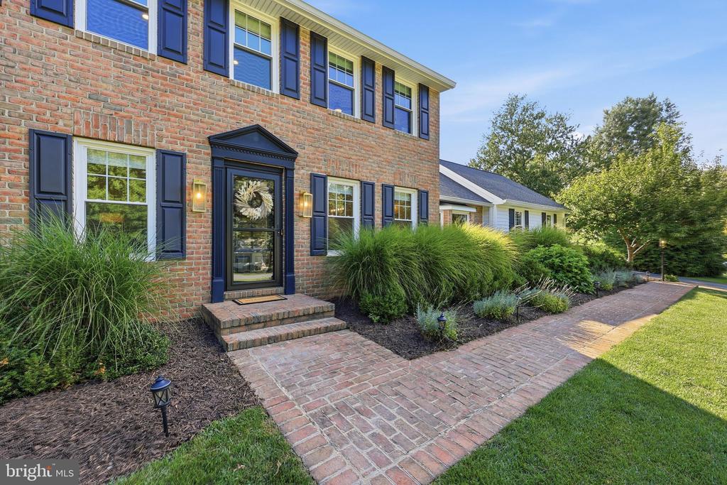 4609 SKYLINE TERRACE