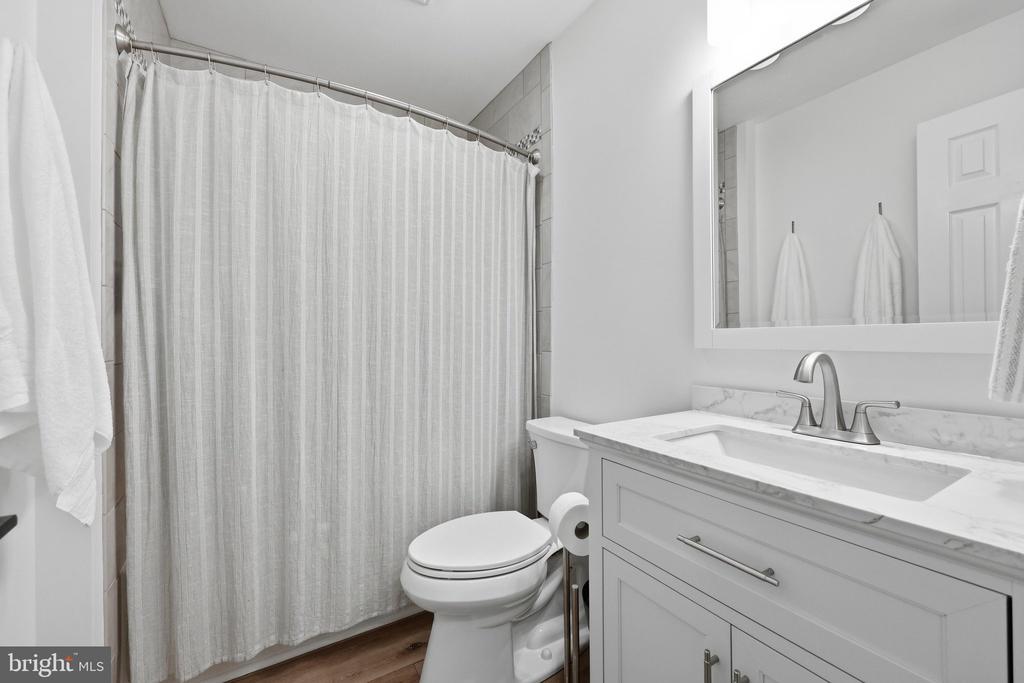 4609 SKYLINE TERRACE