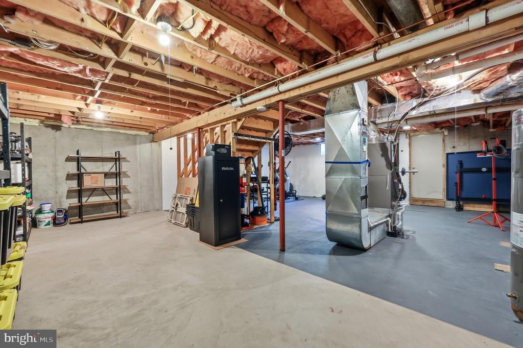 4609 SKYLINE TERRACE
