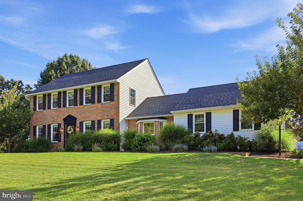 4609 SKYLINE TERRACE