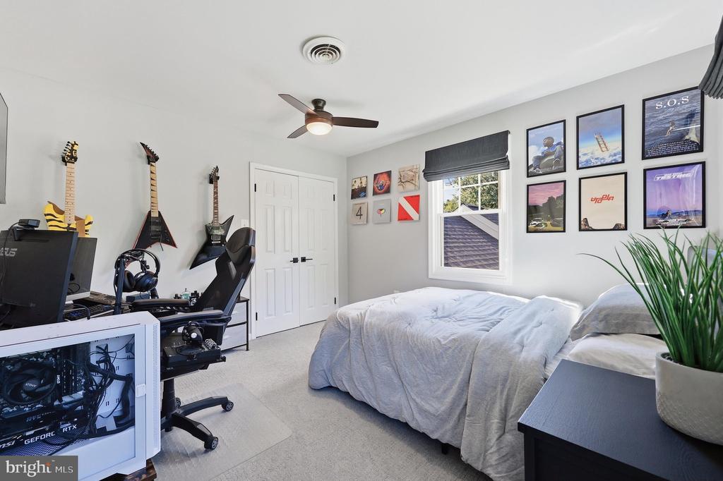 4609 SKYLINE TERRACE