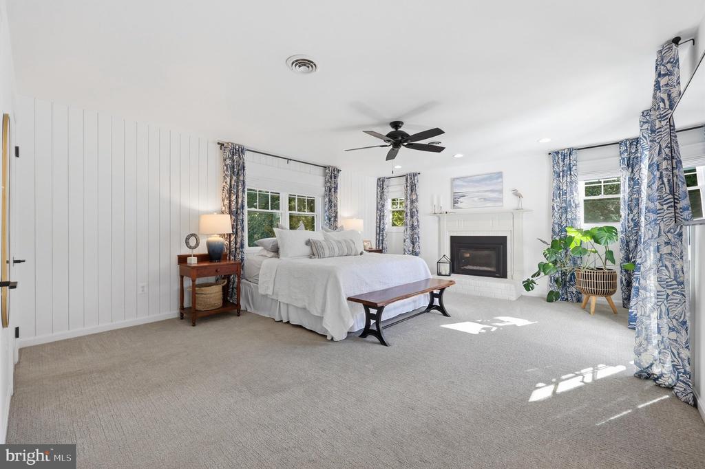 4609 SKYLINE TERRACE
