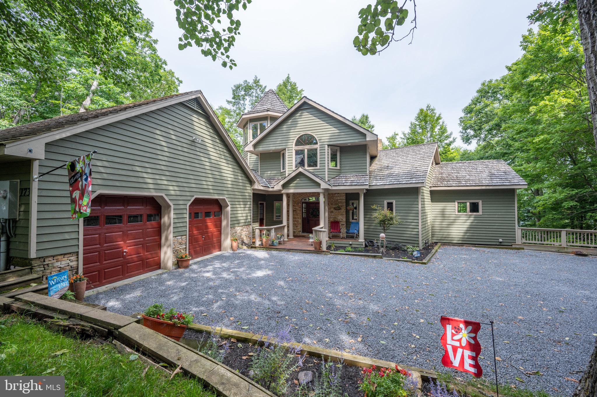 173 Pinnacle Dr
