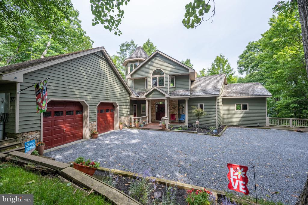 173 Pinnacle Dr