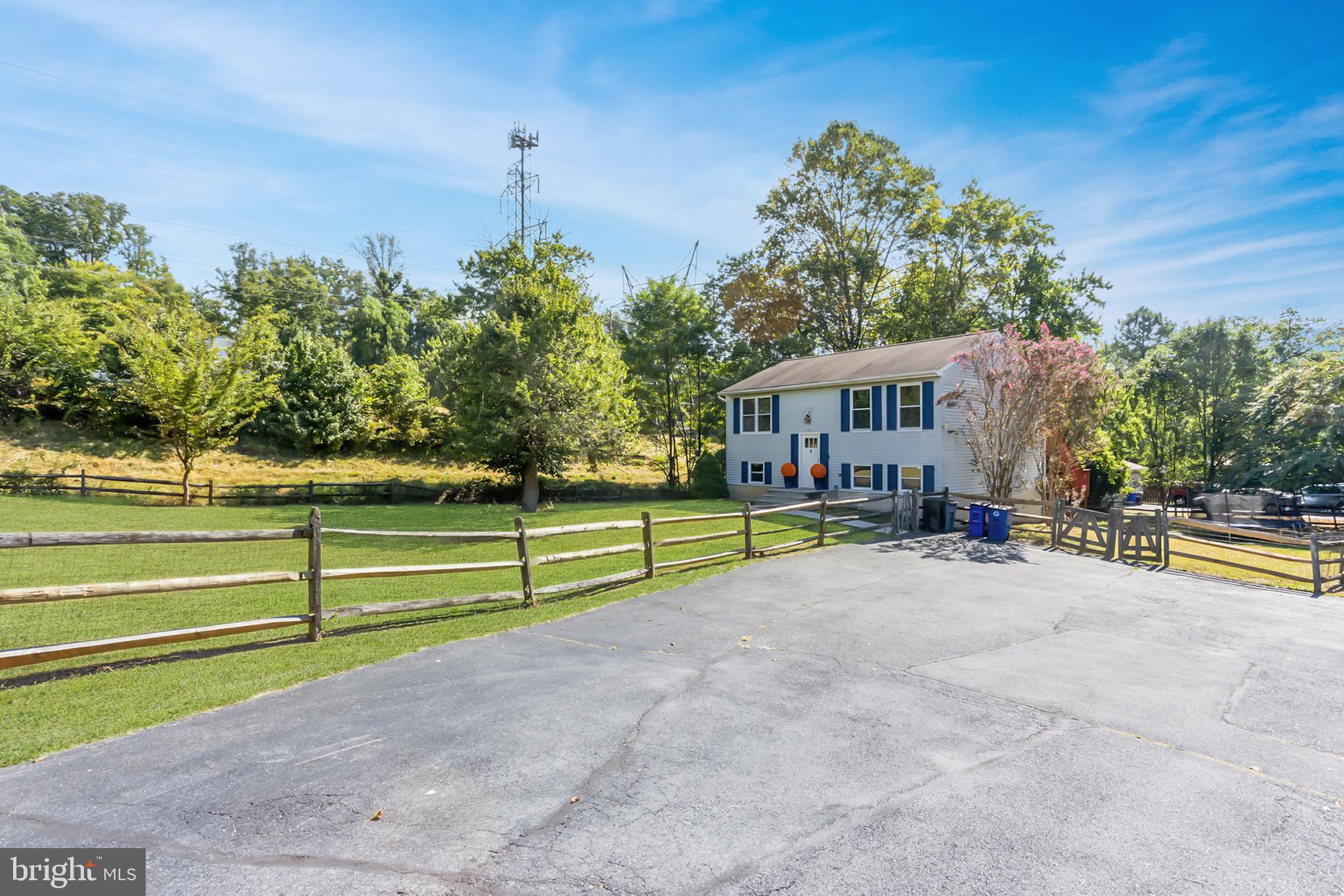 4701 HALE HAVEN DRIVE