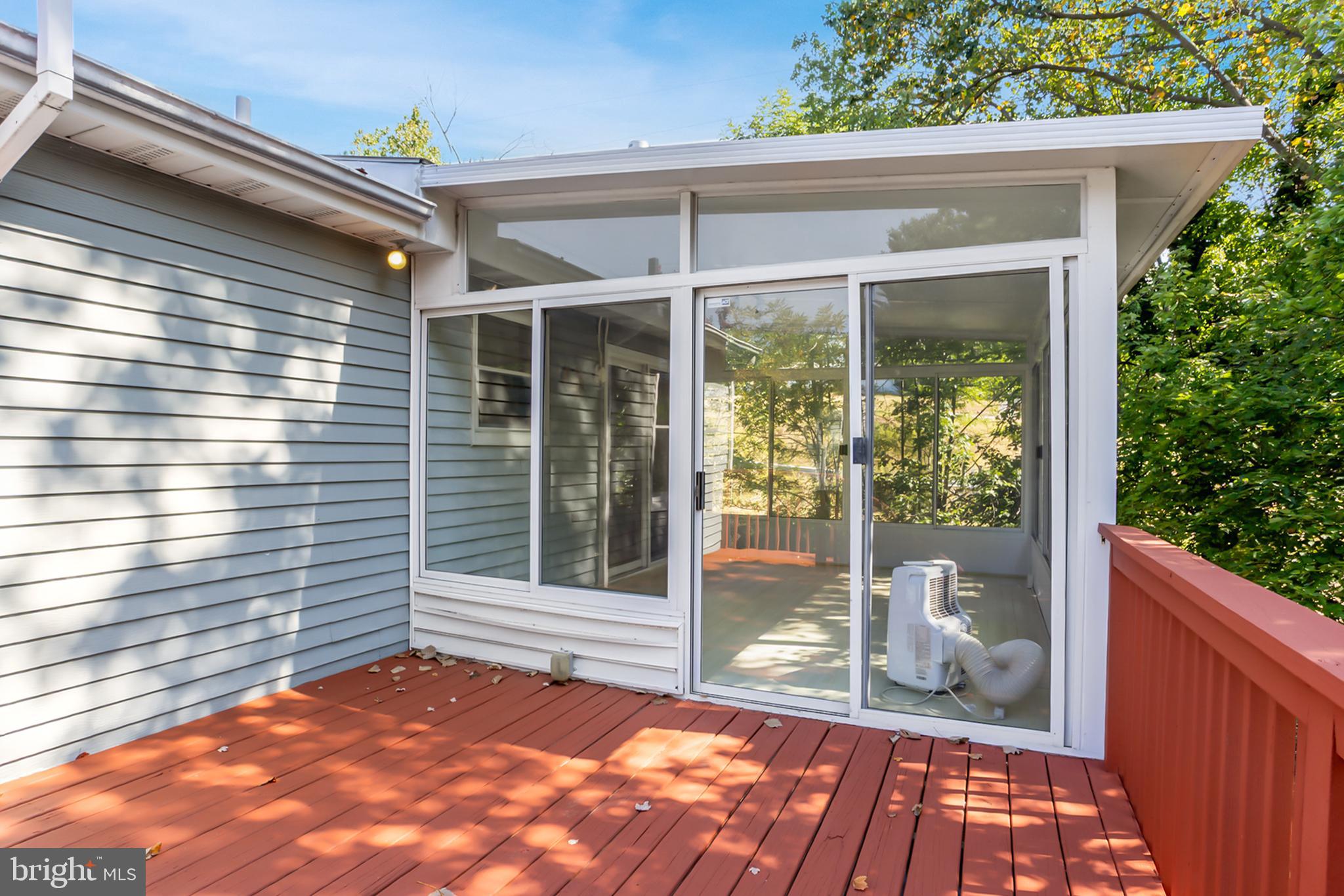 4701 HALE HAVEN DRIVE