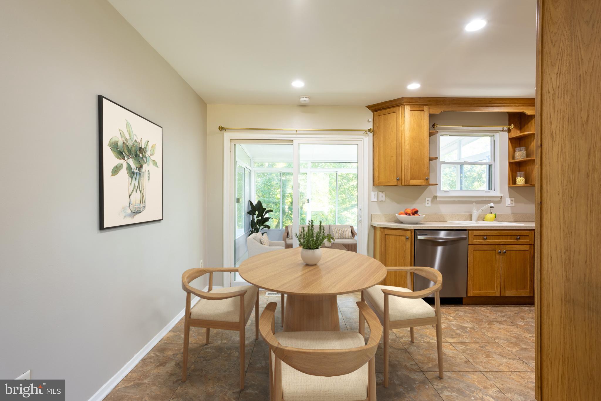 4701 HALE HAVEN DRIVE