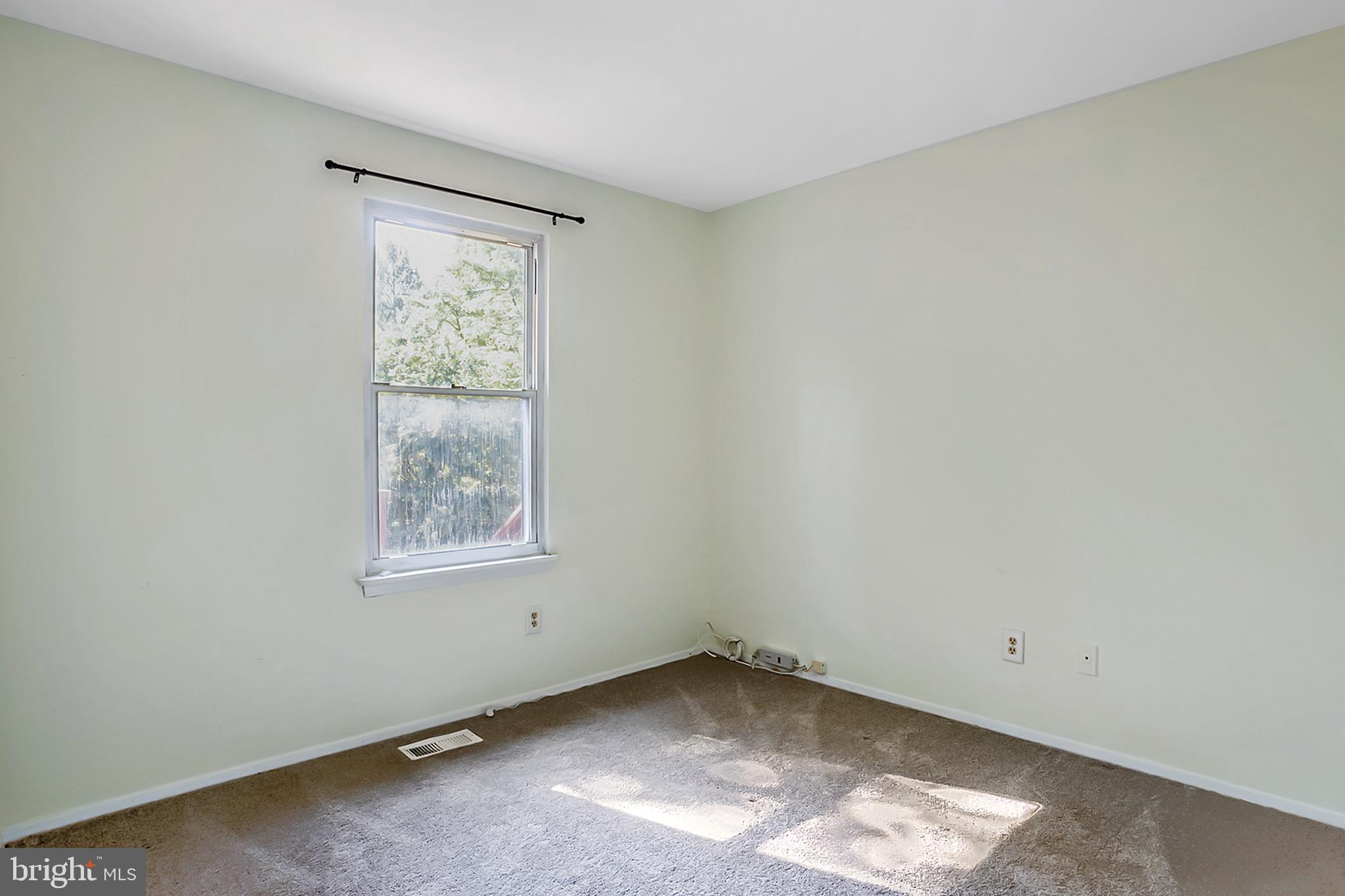 4701 HALE HAVEN DRIVE