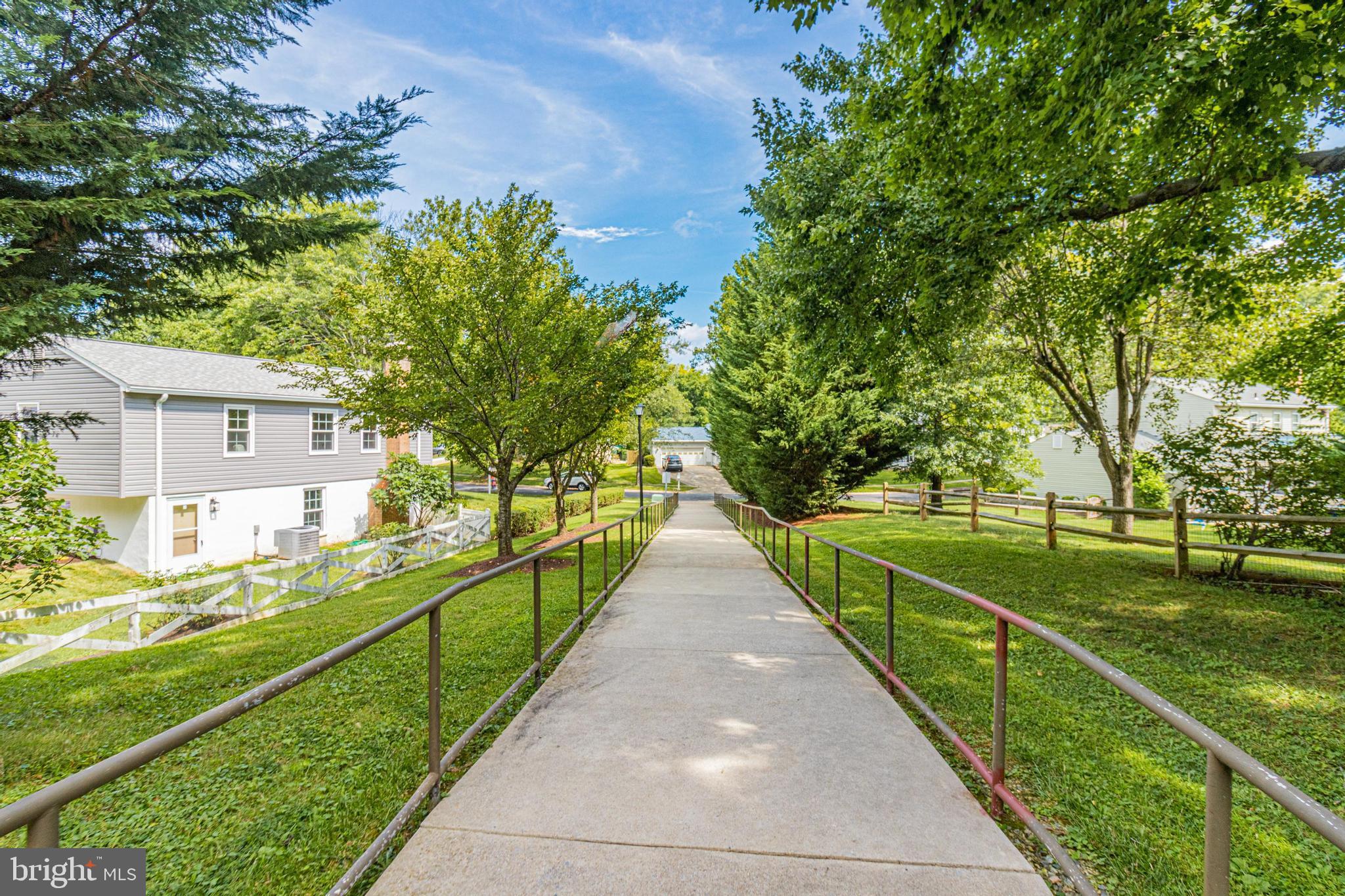 2311 GLENMORE TERRACE