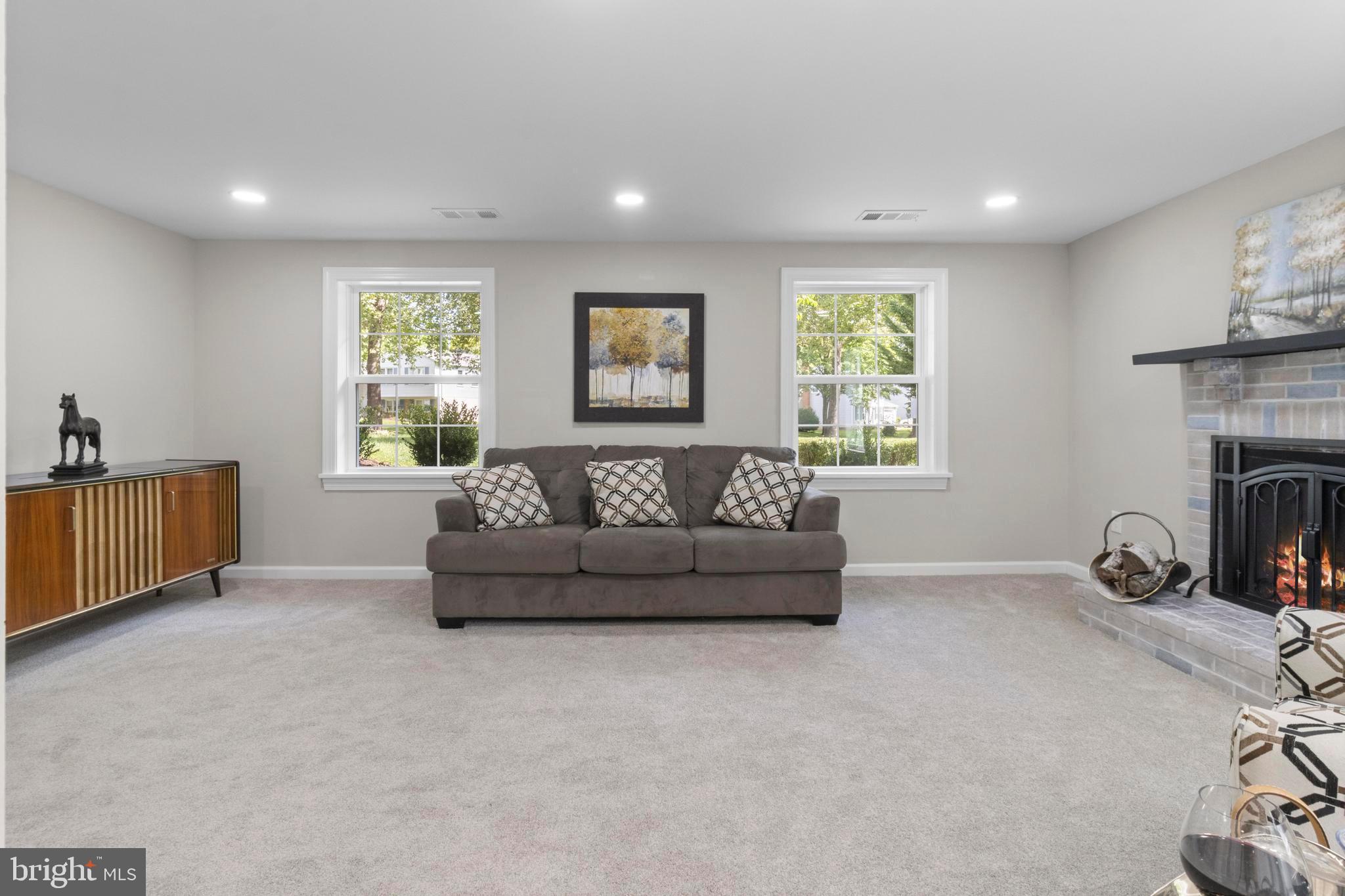 2311 GLENMORE TERRACE