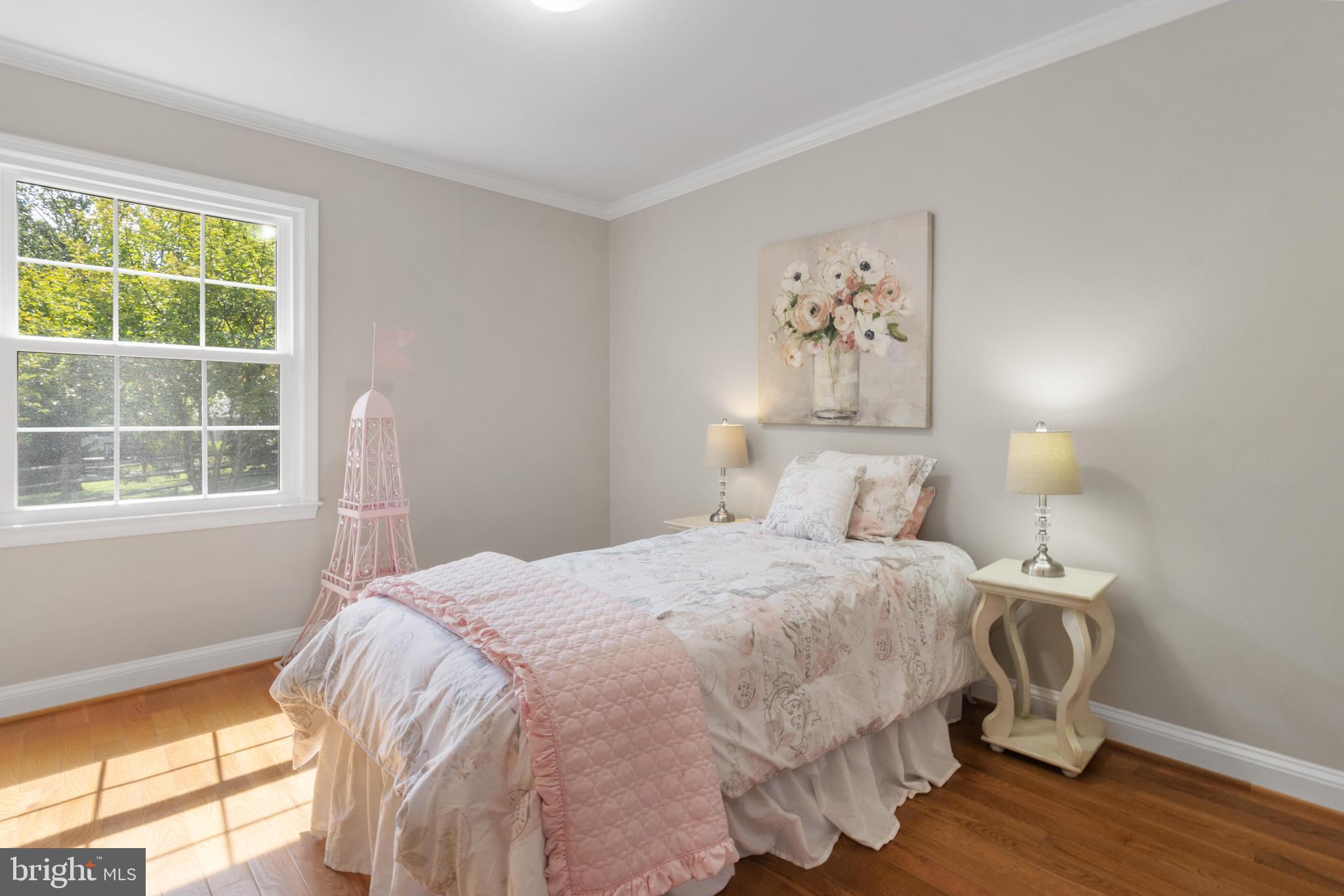 2311 GLENMORE TERRACE