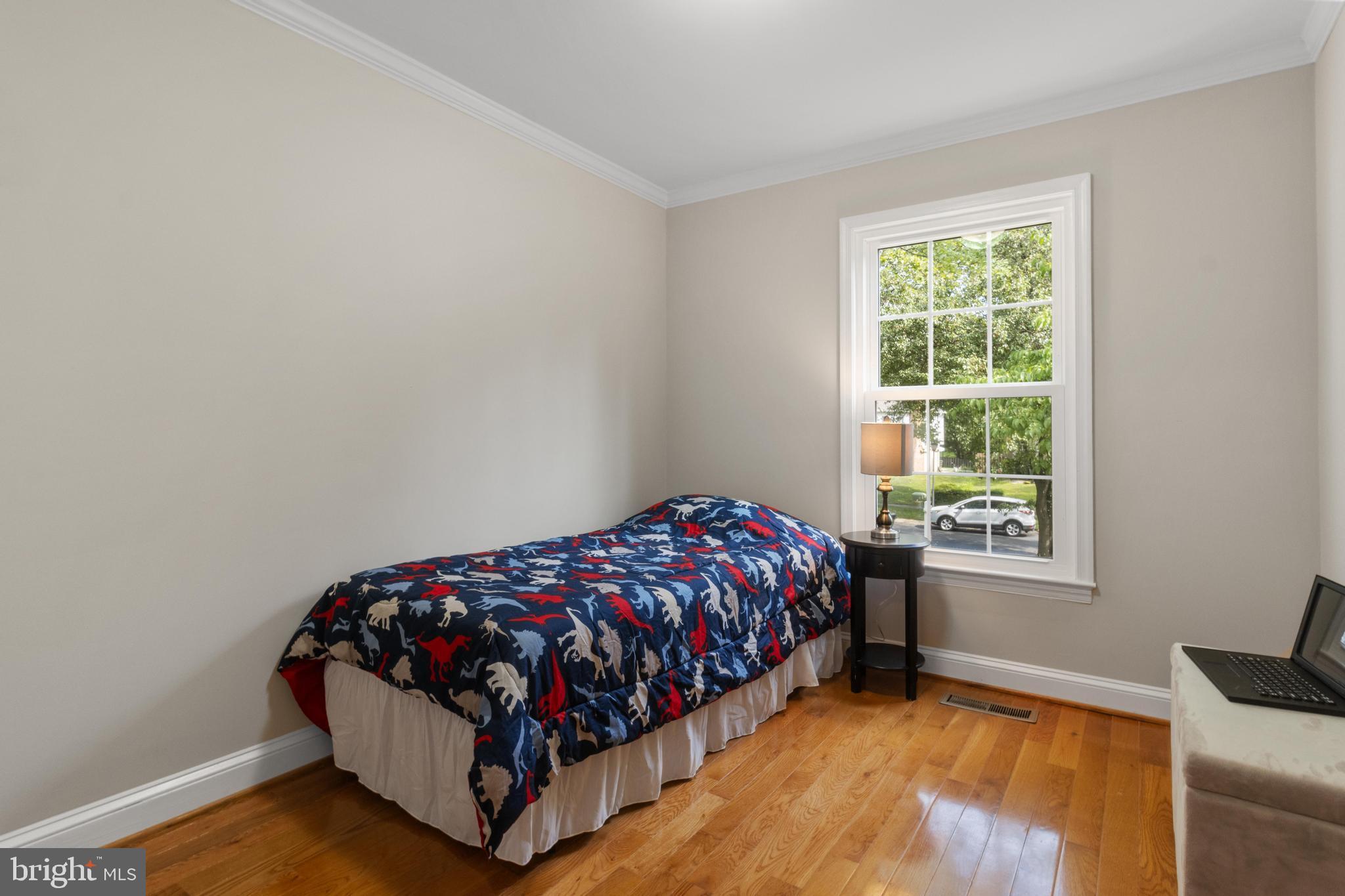 2311 GLENMORE TERRACE