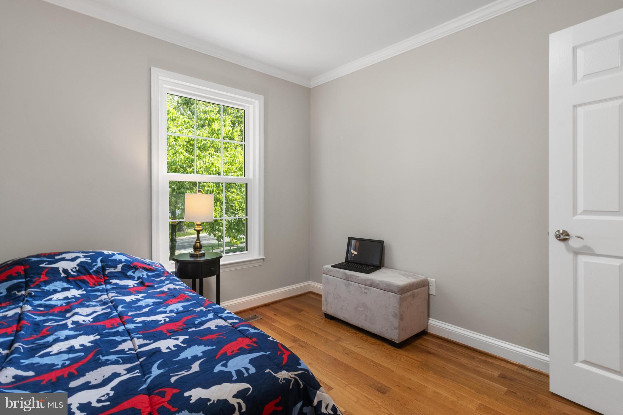 2311 GLENMORE TERRACE