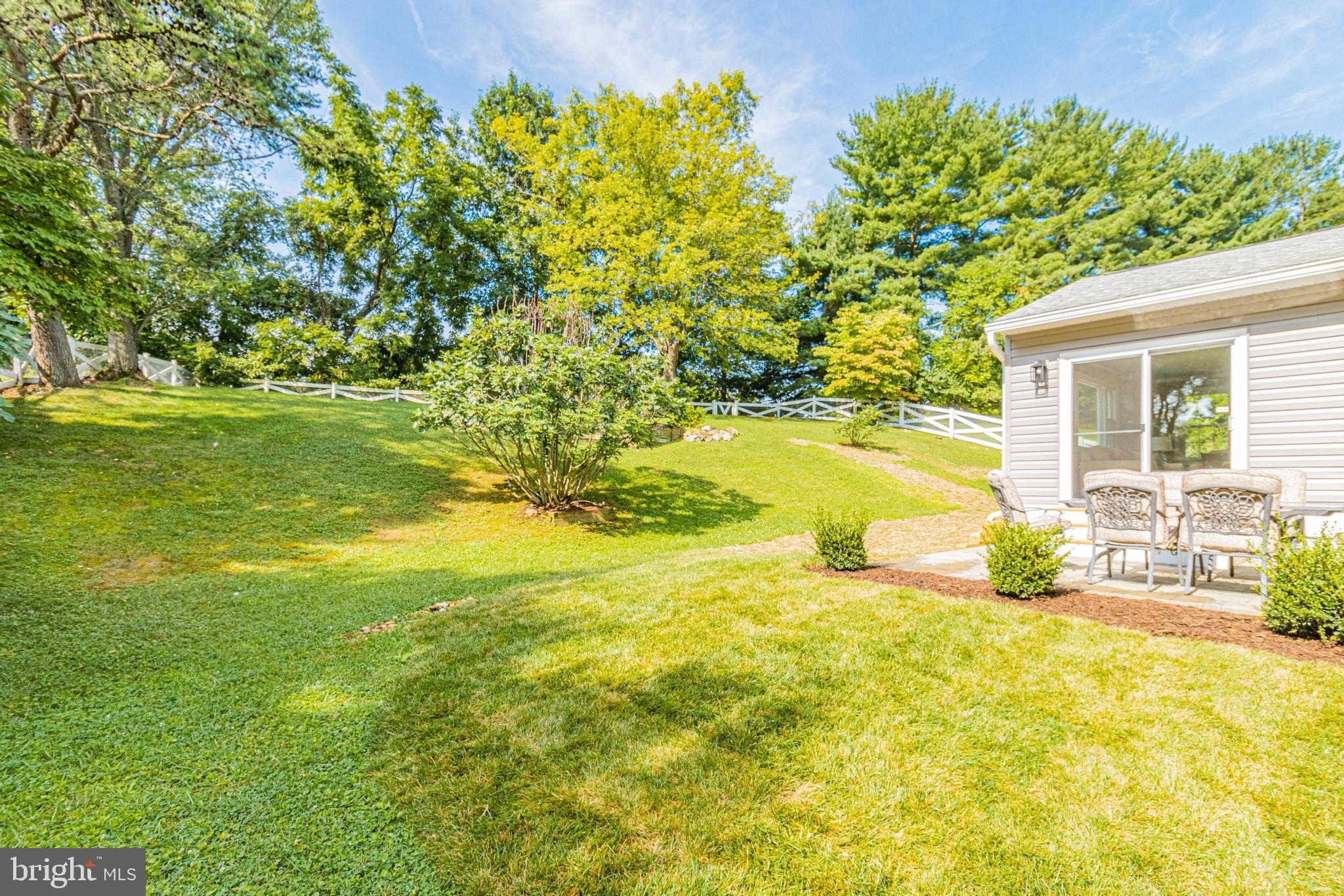 2311 GLENMORE TERRACE