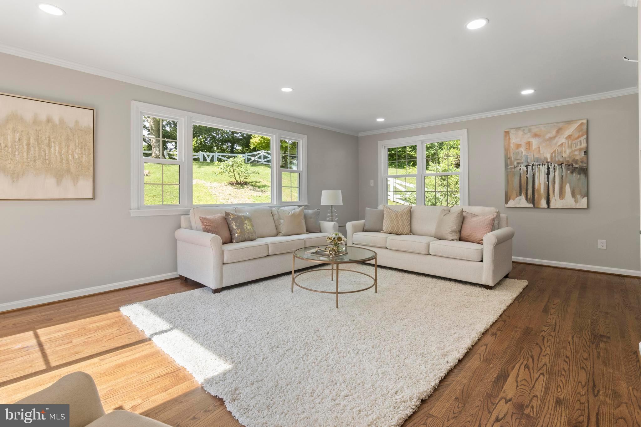 2311 GLENMORE TERRACE
