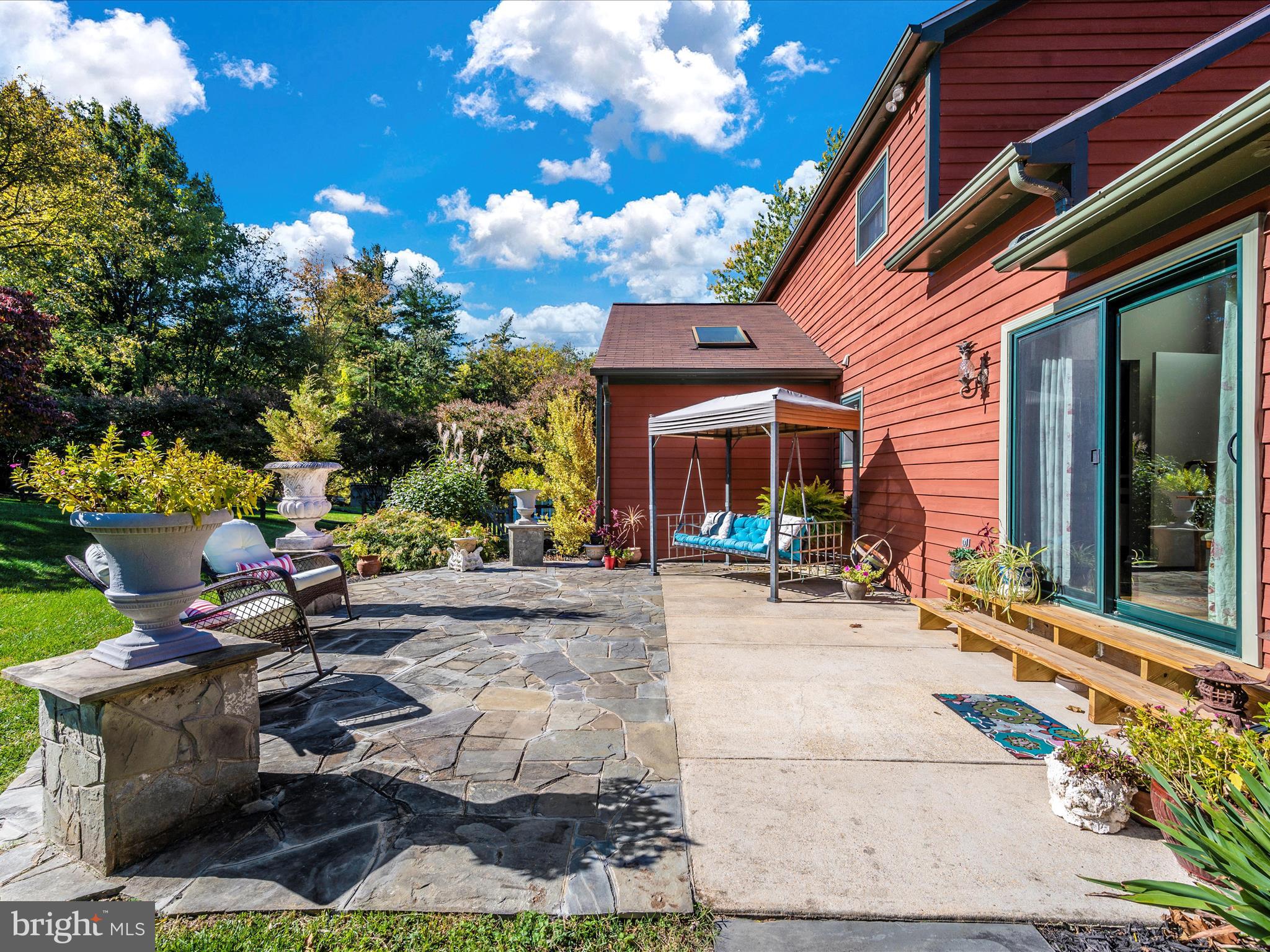 11500 Golden Post LANE