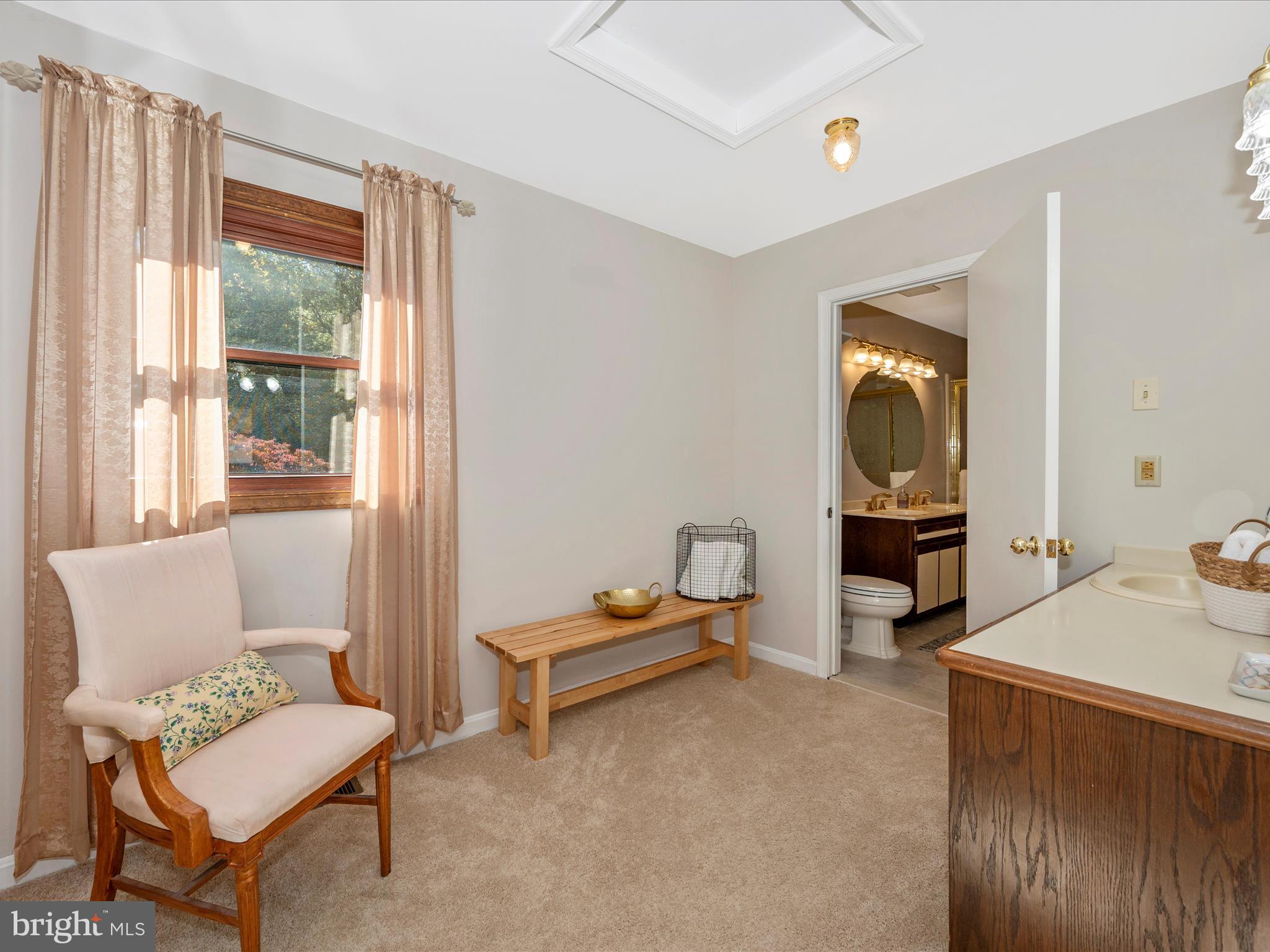 11500 Golden Post LANE