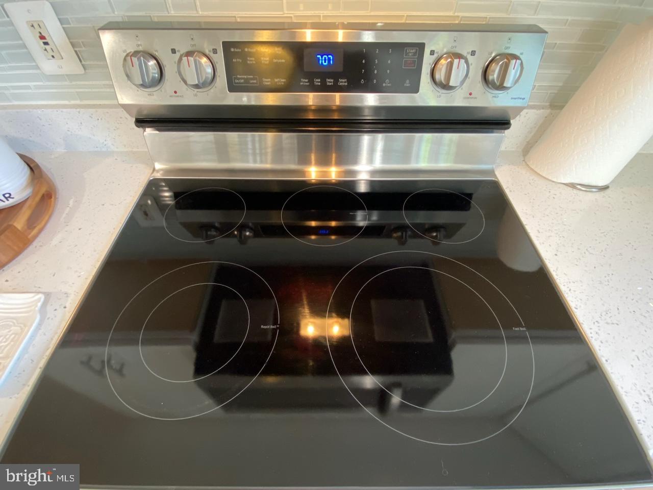 15817 Buena Vista Dr