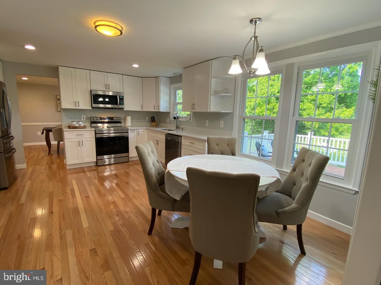 15817 Buena Vista Dr