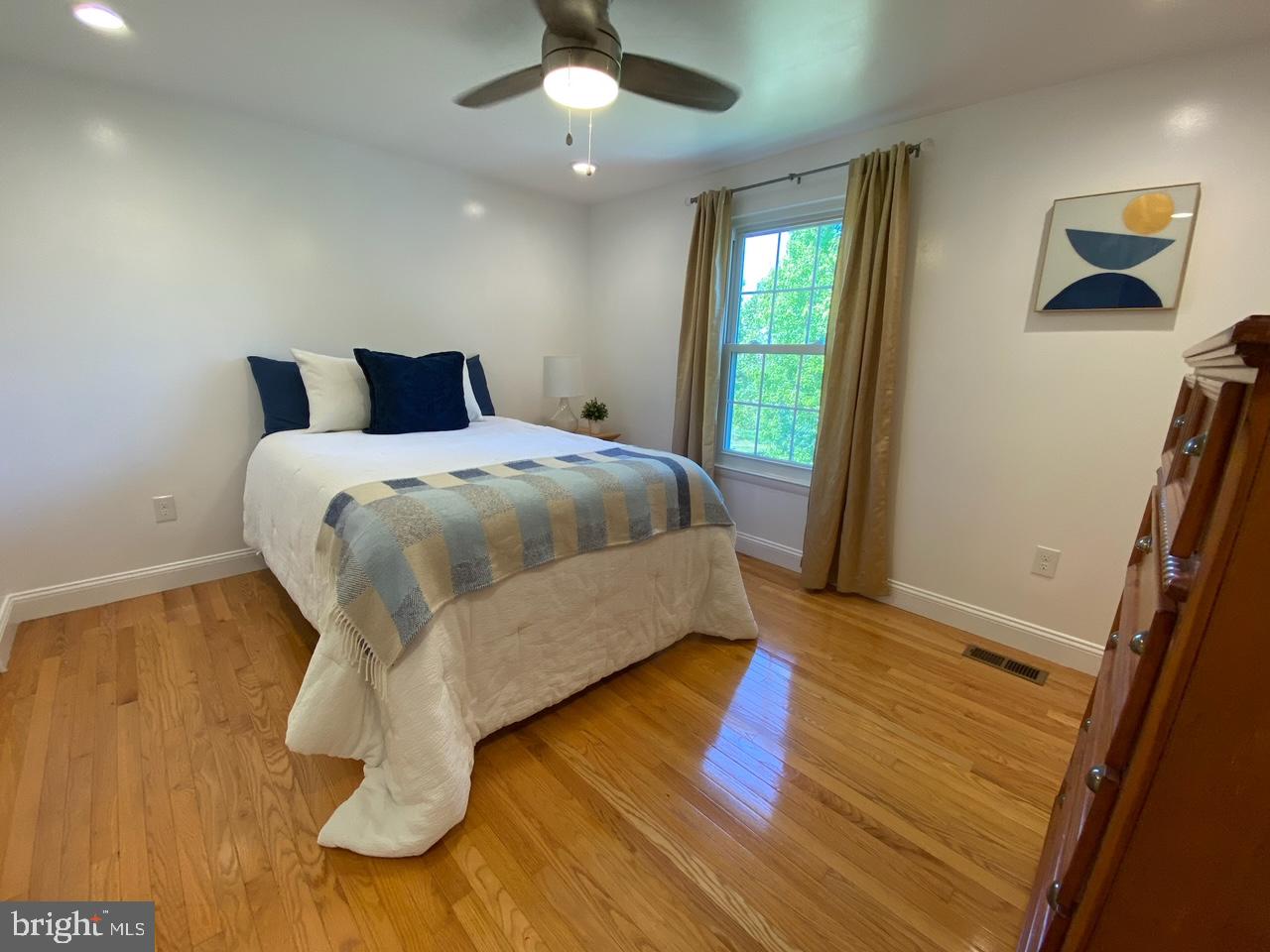 15817 Buena Vista Dr