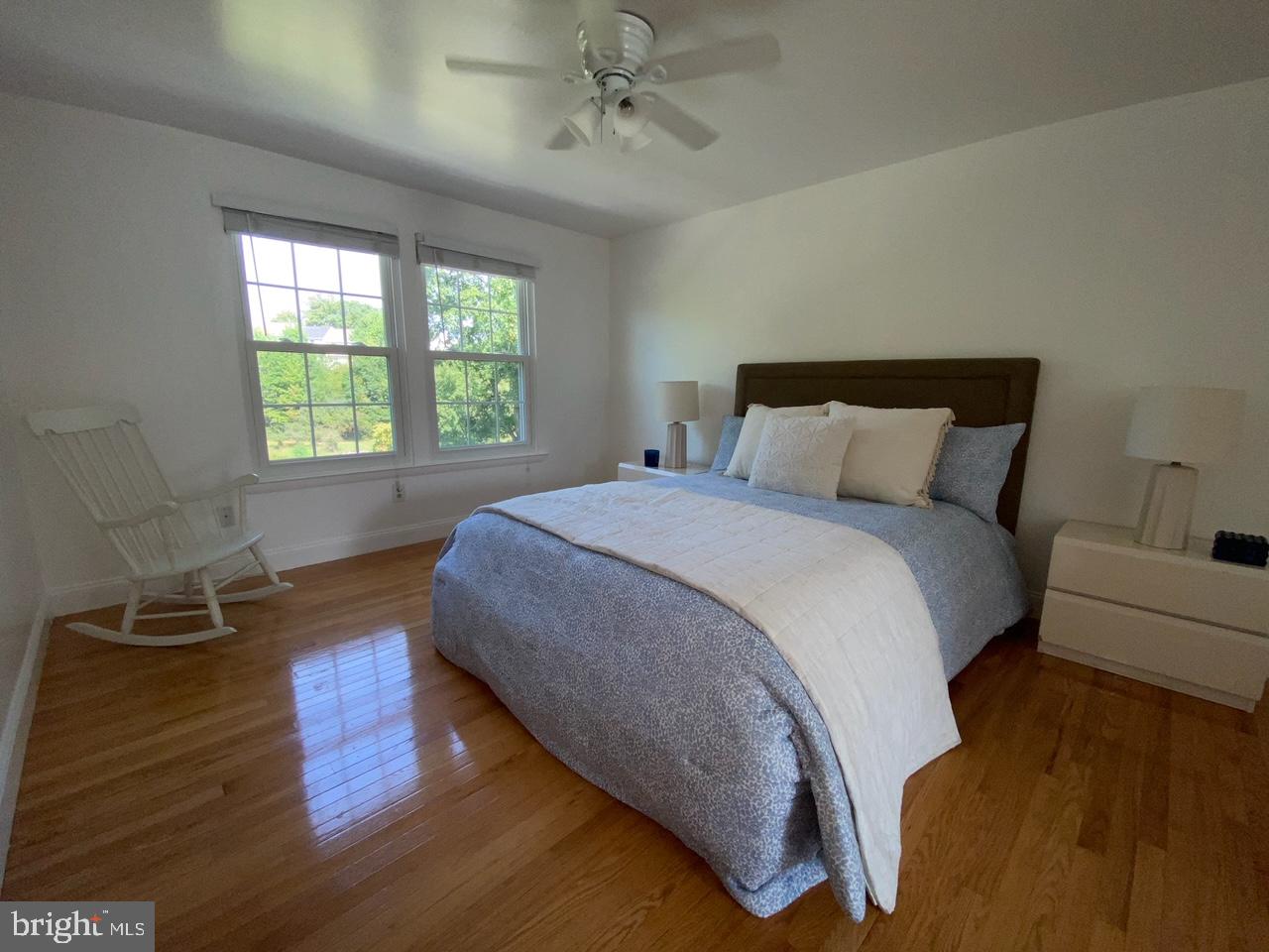 15817 Buena Vista Dr