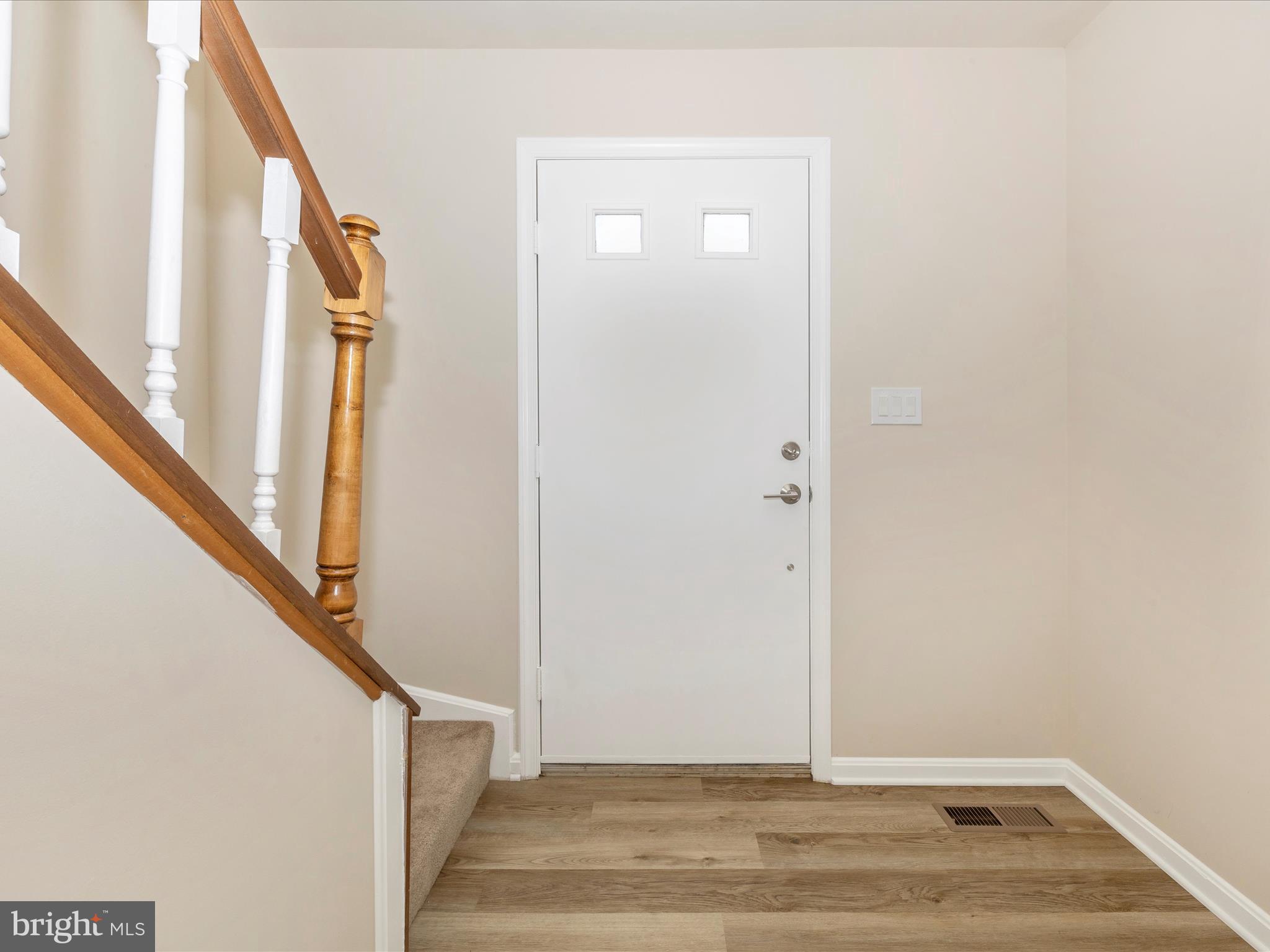 9332 Bremerton Way