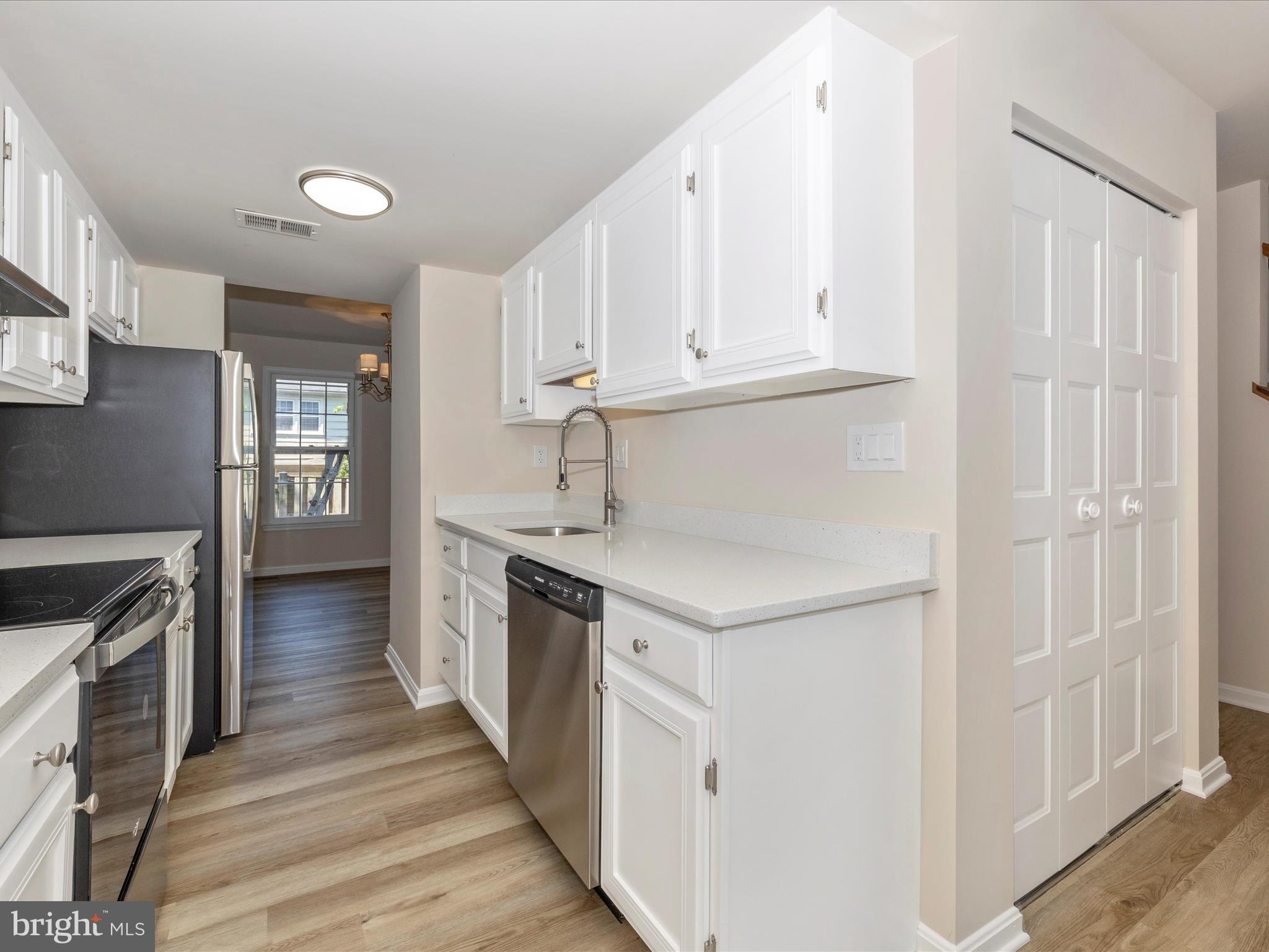 9332 Bremerton Way