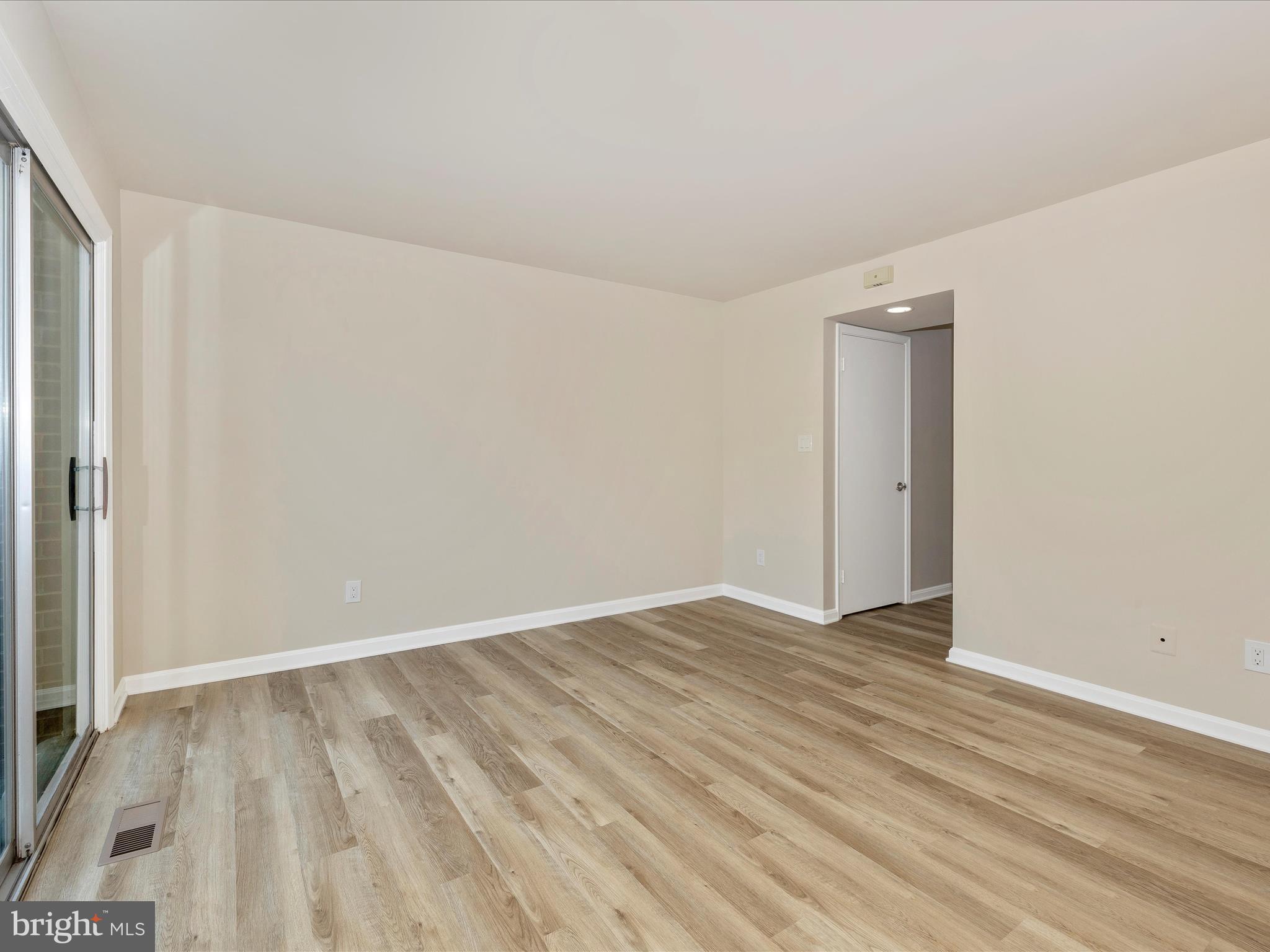 9332 Bremerton Way