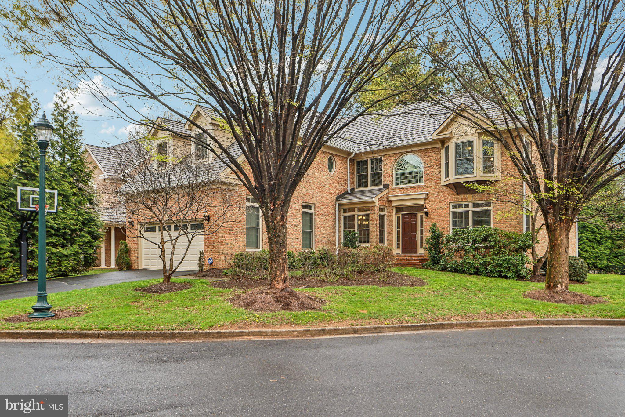 8109 Autumn Gate Ln