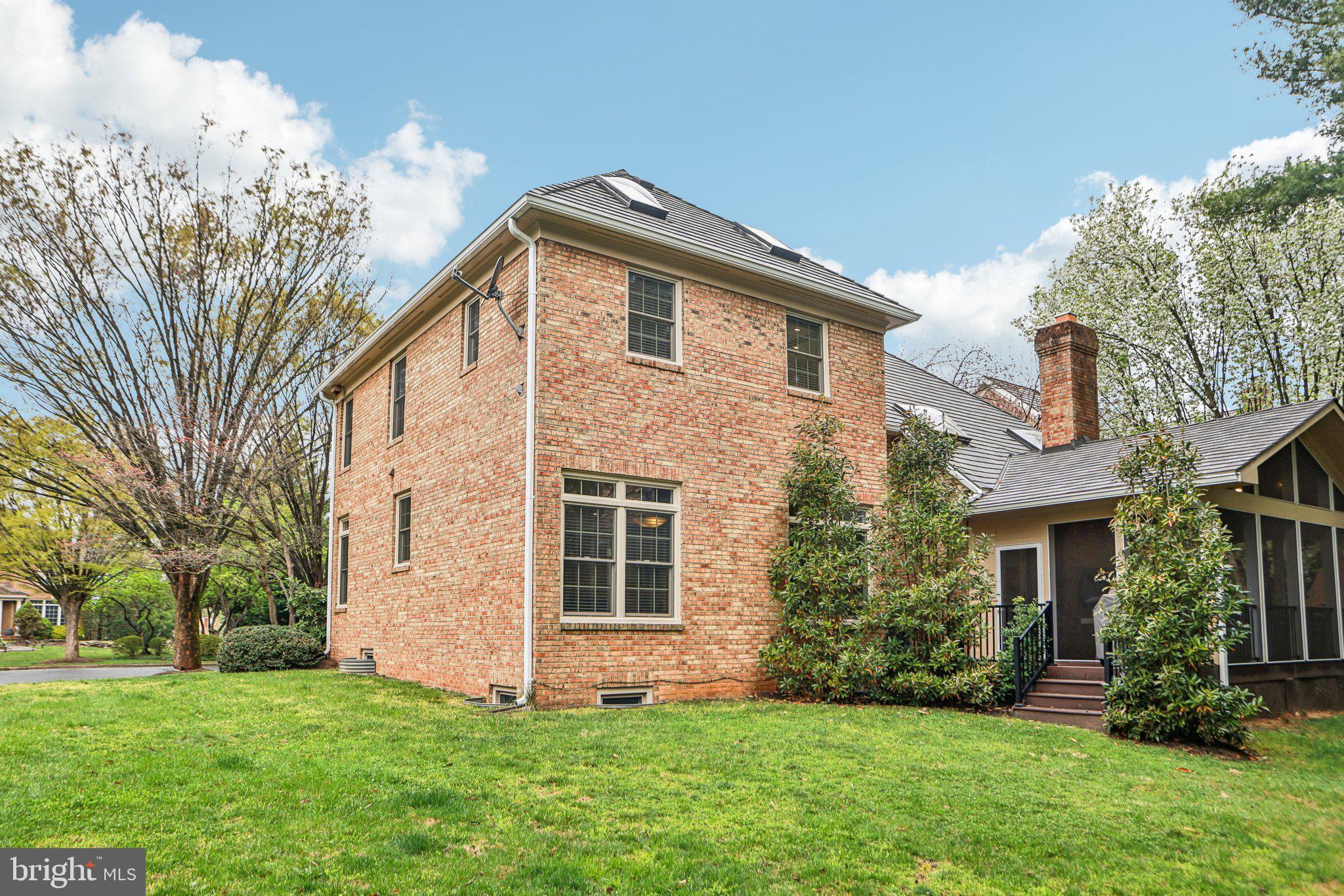 8109 Autumn Gate Ln