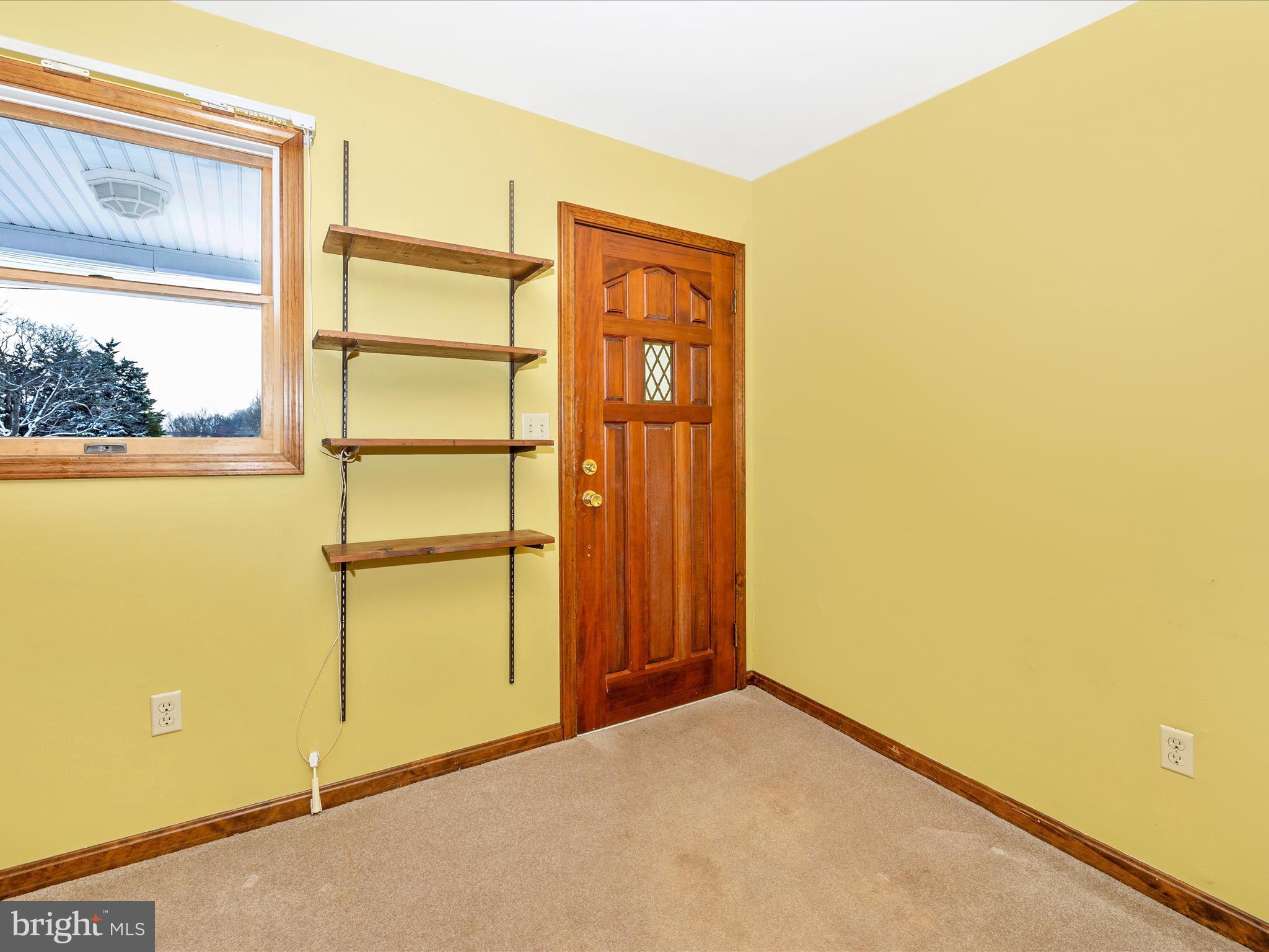 23700 Pleasant View Ln