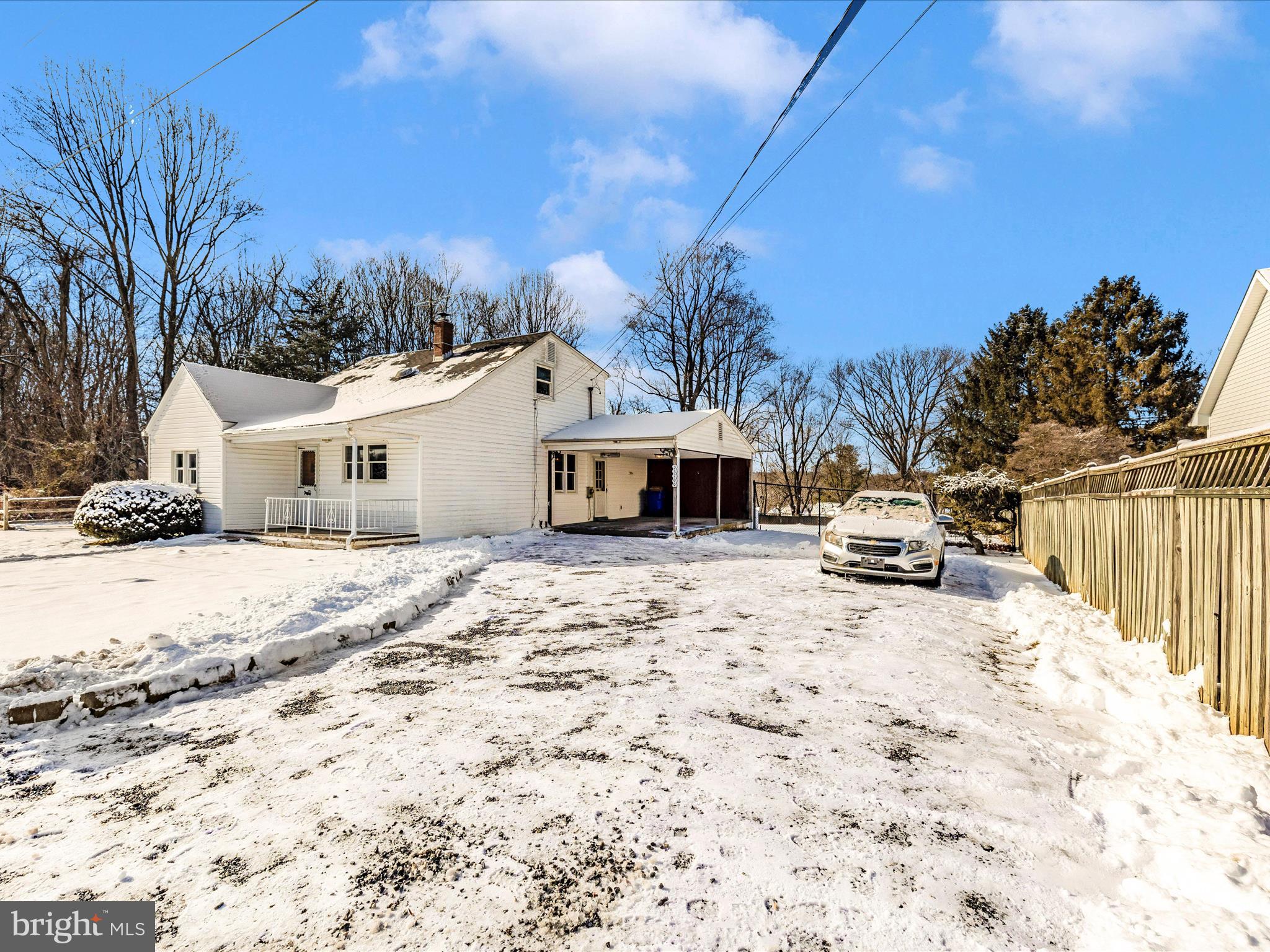 23700 Pleasant View Ln