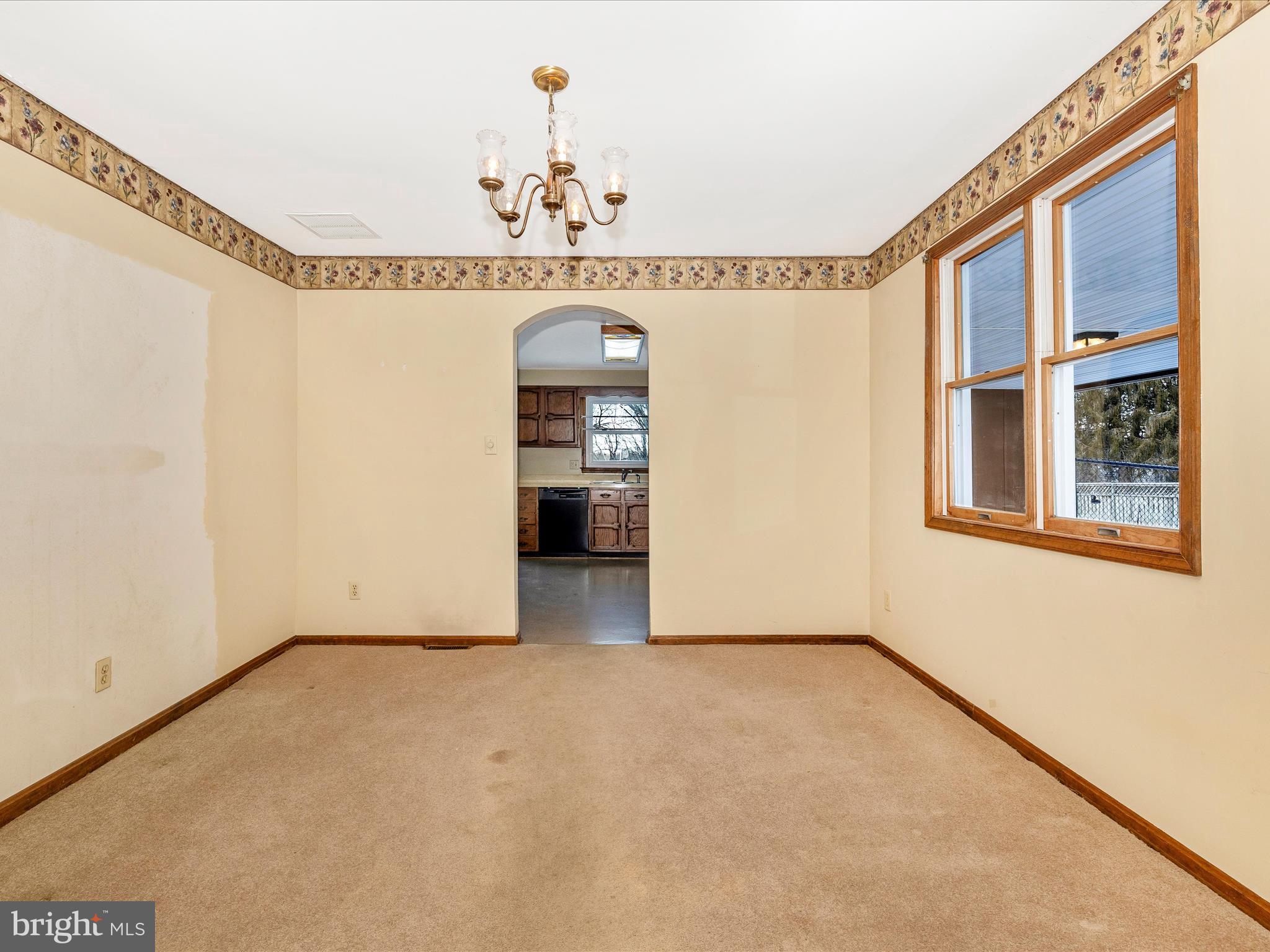 23700 Pleasant View Ln