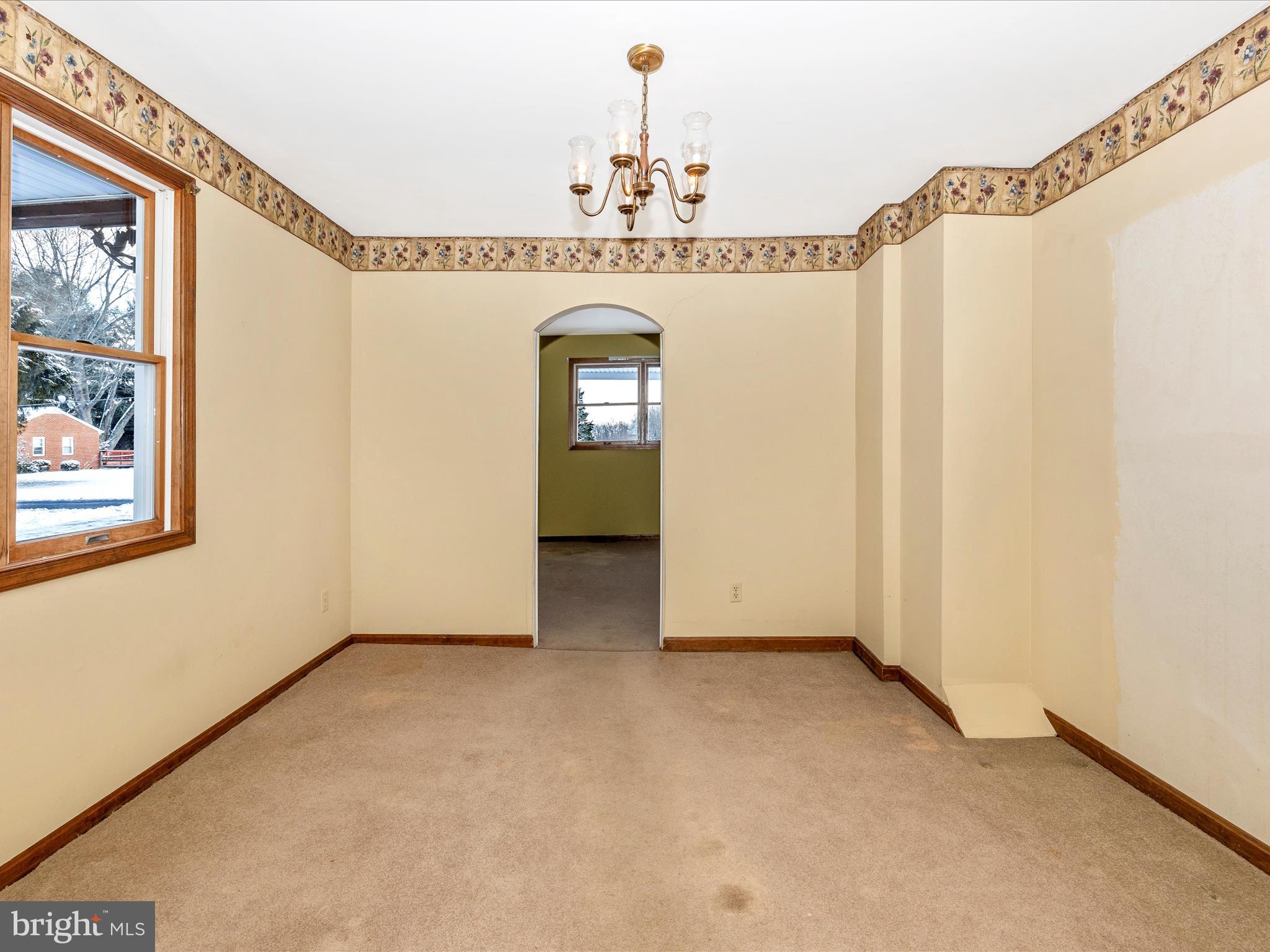 23700 Pleasant View Ln