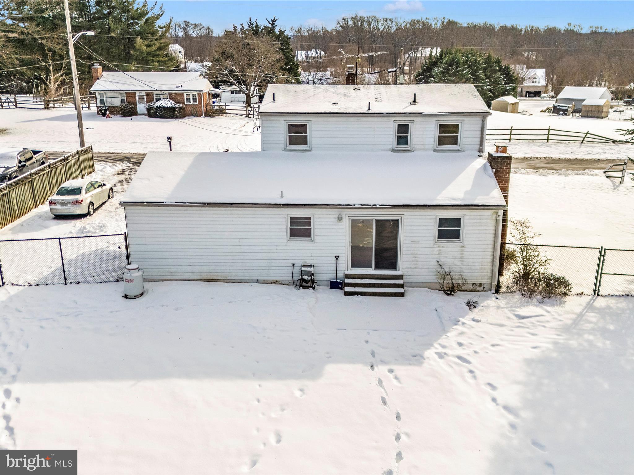 23700 Pleasant View Ln