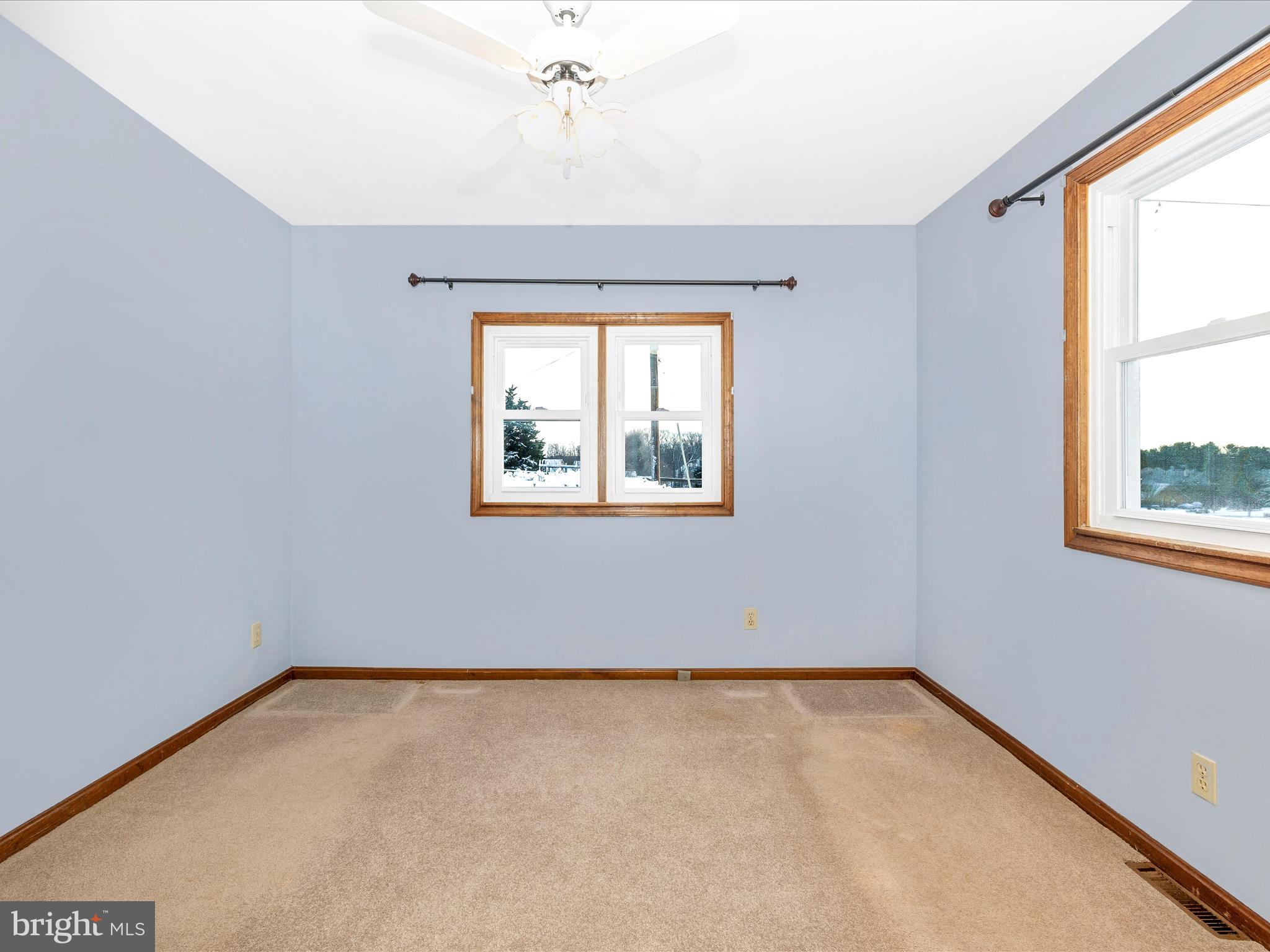 23700 Pleasant View Ln