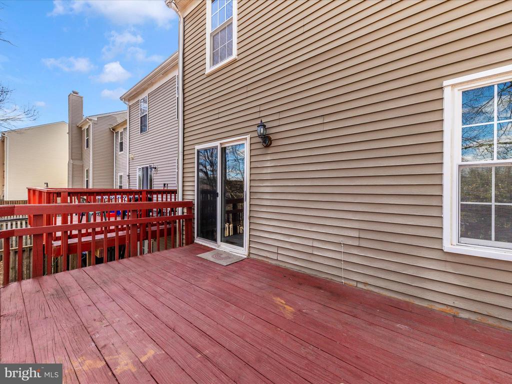 29 Cherry Bend Ct