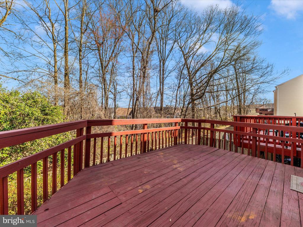29 Cherry Bend Ct