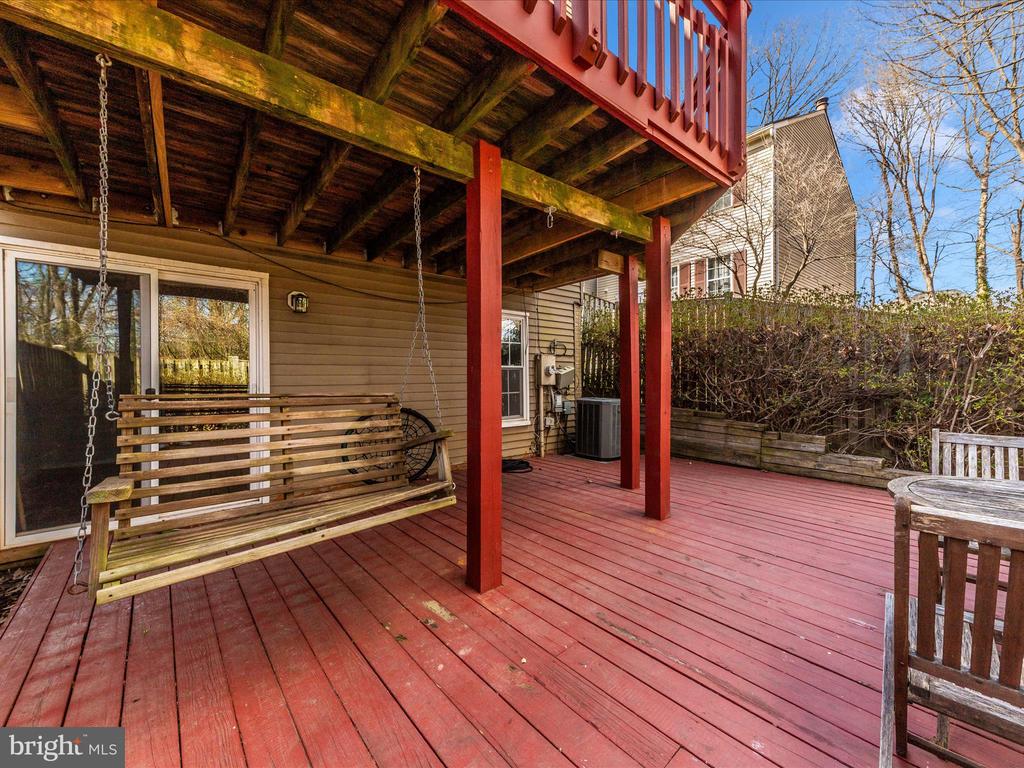 29 Cherry Bend Ct